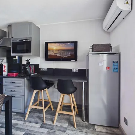 Maison Climatisee Avec Jardin, Terrasse Et Piscine, Proche Des - - Fr-1-326-693 Feriehus Marseillan (Herault)
