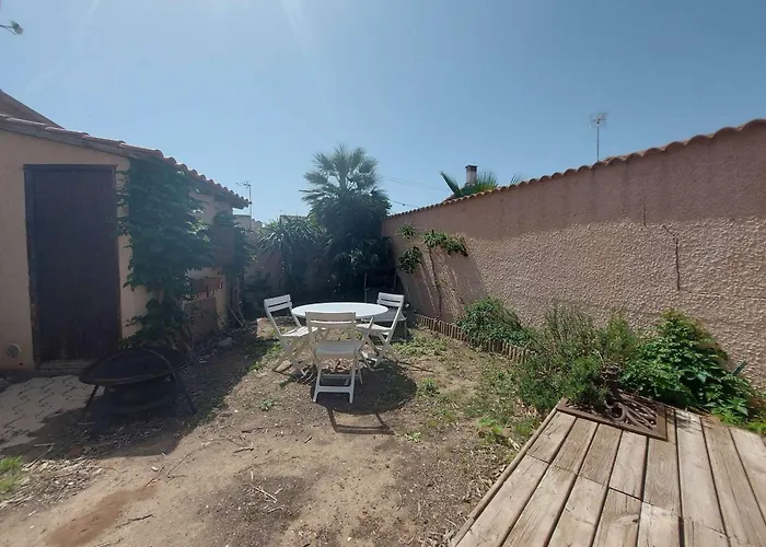 Hébergement de vacances Maison Climatisée Avec Jardin, Terrasse Et Piscine, Proche Des - - Fr-1-326-693 *